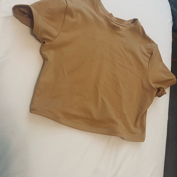 Skims SWIM set Top & Bottom - Picture 2 of 5